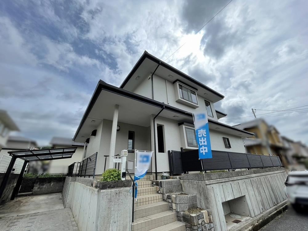 5LDK house in Kita Ward, Kobe, Hyogo - Photo 1