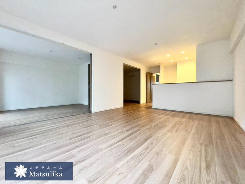 3LDK apartment in Settsu, Osaka - Photo 1