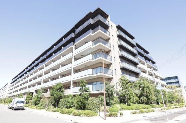 3LDK apartment in Nishinomiya, Hyogo - Photo 1