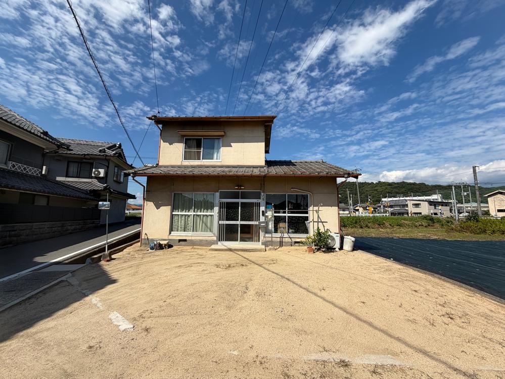 3DK house in Fukuyama, Hiroshima - Photo 1