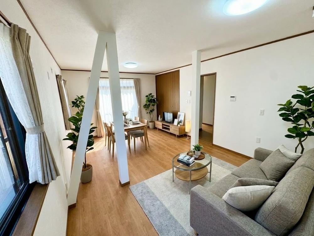 3LDK house in Ayase, Kanagawa - Photo 1