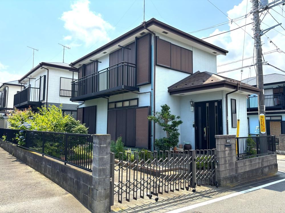 3LDK house in Hadano, Kanagawa - Photo 1