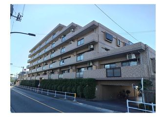 3LDK apartment in Kunitachi