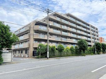 3LDK apartment in Izumi Ward, Yokohama