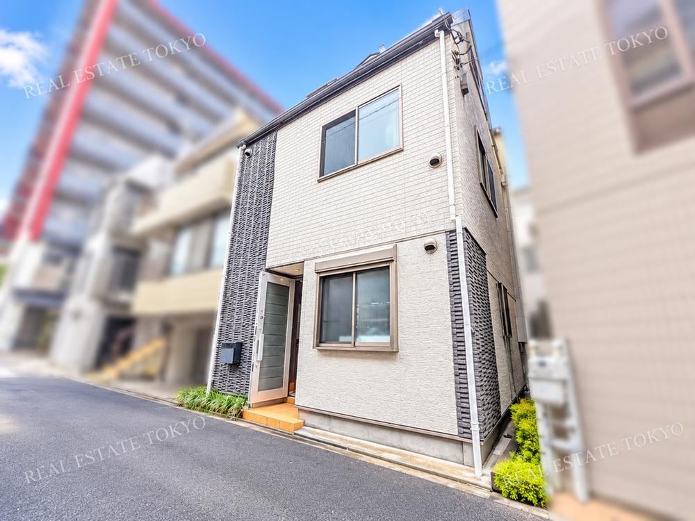 5LDK house in Toshima Ward, Tokyo - Photo 1