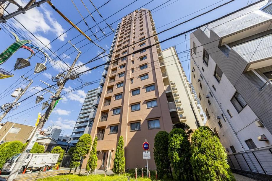 2LDK apartment in Edogawa Ward, Tokyo - Photo 1