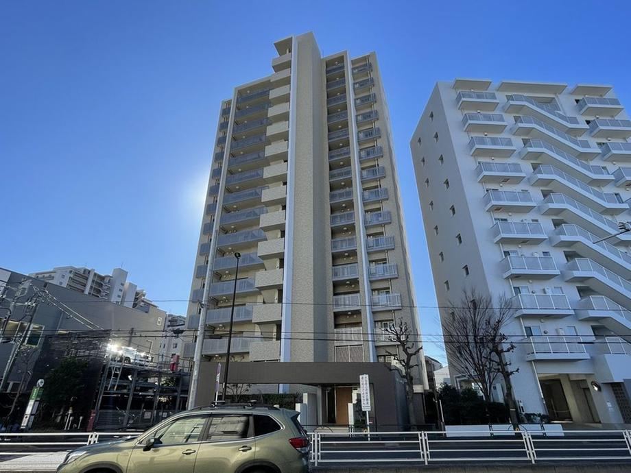 3LDK apartment in Edogawa Ward, Tokyo - Photo 1