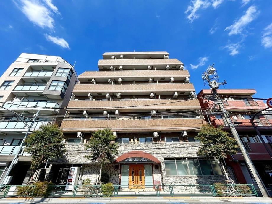 studio apartment in Nakano Ward, Tokyo - Photo 1