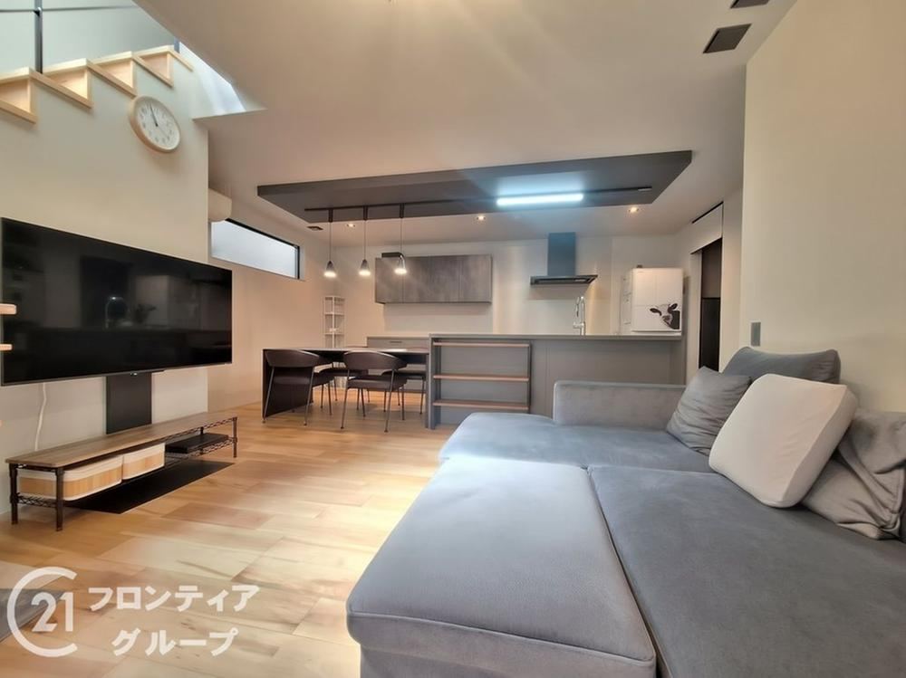 3LDK house in Yao, Osaka - Photo 1