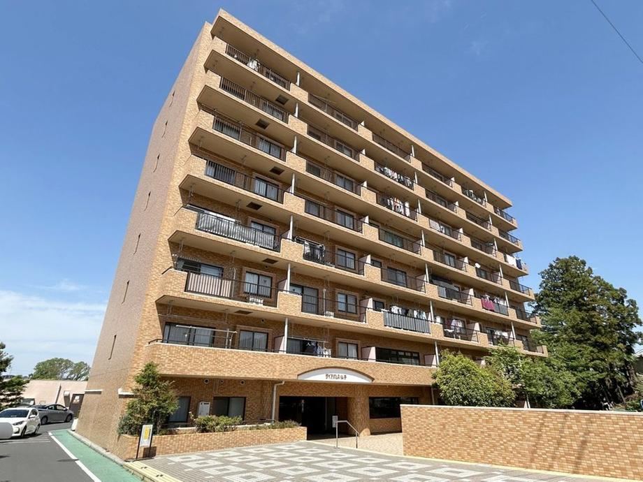 3LDK apartment in Iruma, Saitama - Photo 1