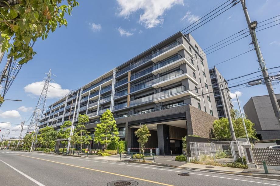 3LDK apartment in Kodaira, Tokyo - Photo 1