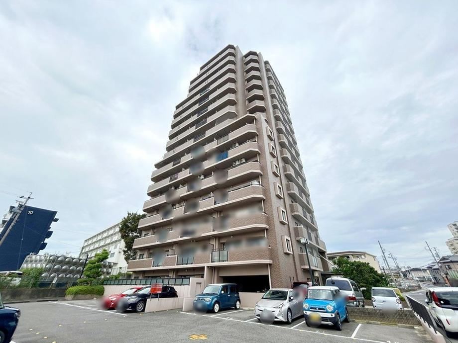 3LDK apartment in Toyota, Aichi - Photo 1