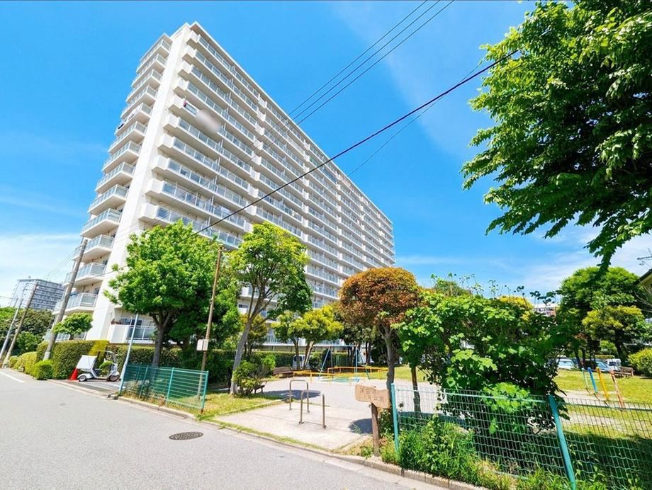 3LDK apartment in Narashino, Chiba - Photo 1