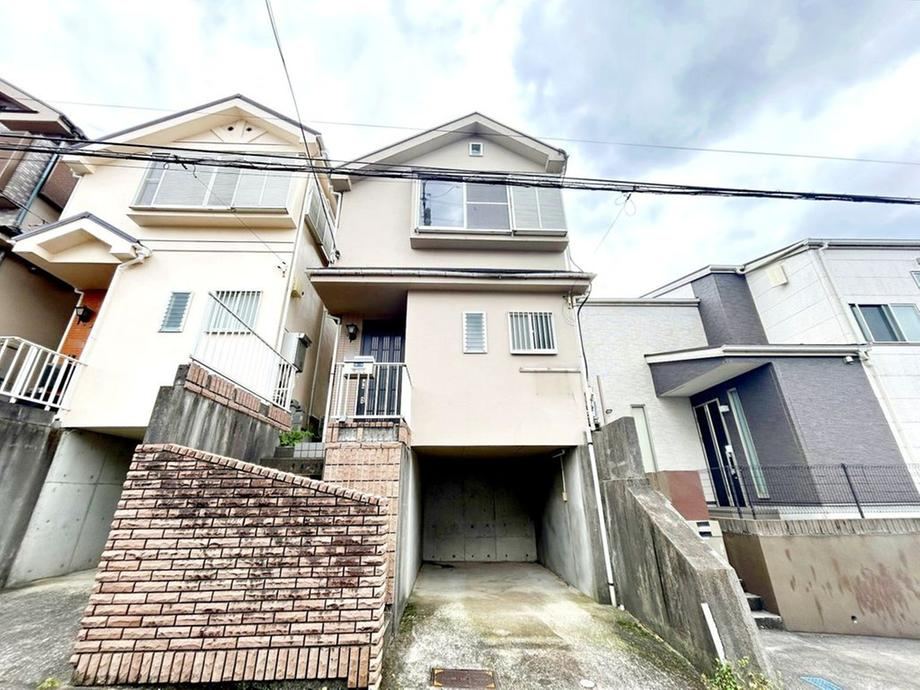3LDK house in Minami Ward, Yokohama, Kanagawa - Photo 1