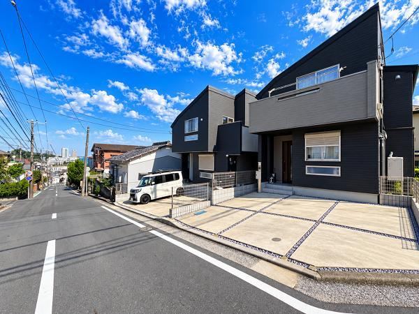 4LDK house in Konan Ward, Yokohama, Kanagawa - Photo 1