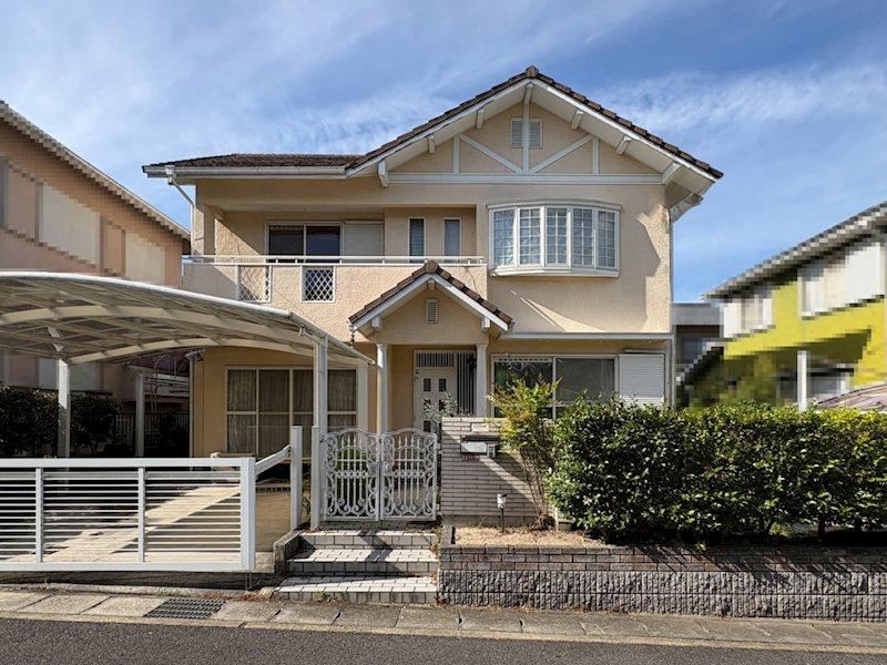 4LDK house in Otsu, Shiga - Photo 1
