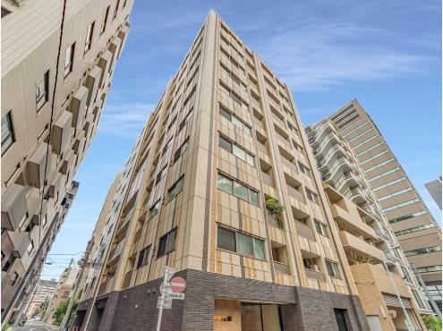 2LDK apartment in Chuo Ward, Tokyo - Photo 1