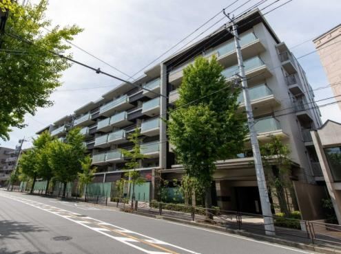 3LDK+S apartment in Miyamae Ward, Kawasaki, Kanagawa - Photo 1