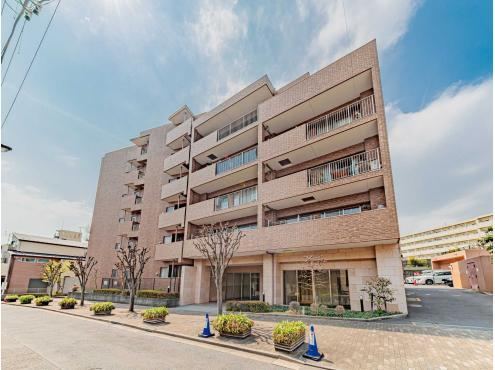 3LDK apartment in Kita Ward, Tokyo - Photo 1