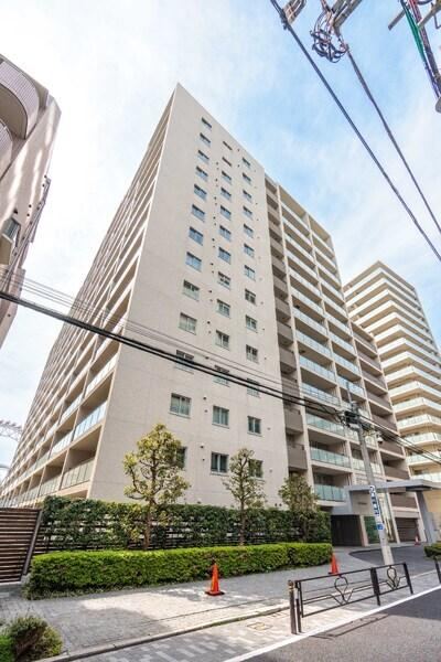 1LDK apartment in Bunkyo Ward, Tokyo - Photo 1
