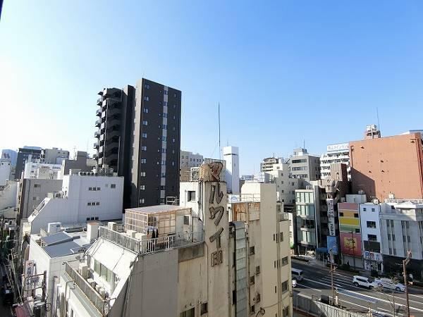 1LDK apartment in Chuo Ward, Tokyo - Photo 1