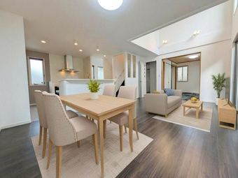 4LDK house in Asakita Ward