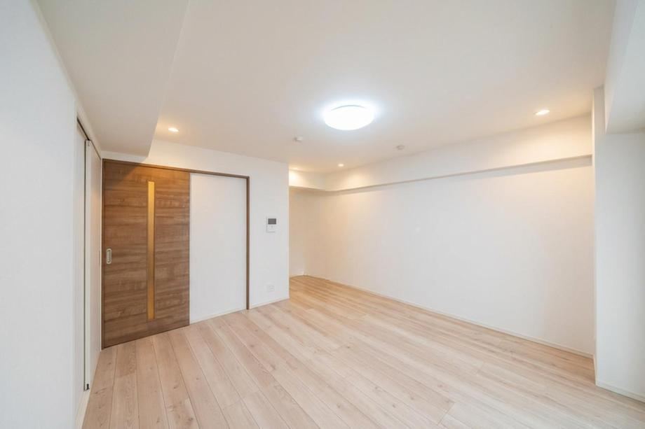 1LDK apartment in Shinjuku Ward, Tokyo - Photo 1