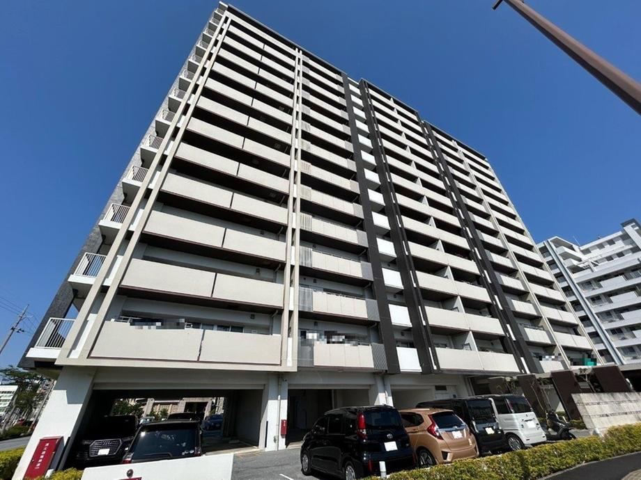 3LDK apartment in Naha, Okinawa - Photo 1