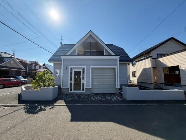 4LDK house in Ishikari, Hokkaido - Photo 1