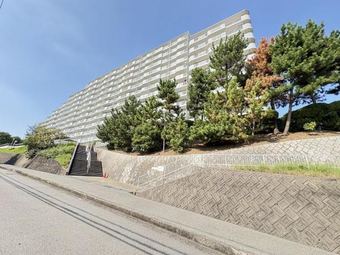 4LDK+S apartment in Naka Ward, Sakai