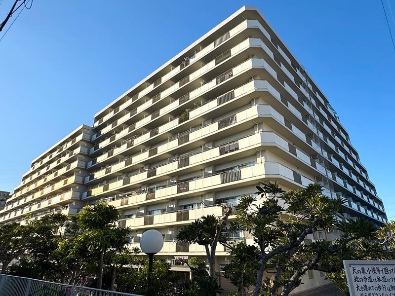 1LDK apartment in Higashiosaka, Osaka - Photo 1