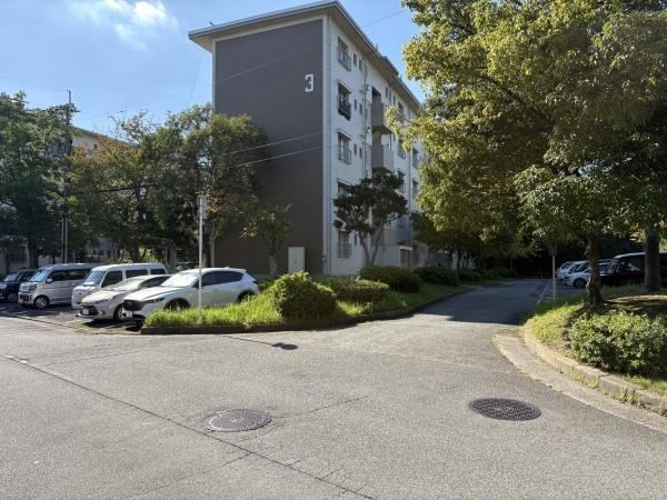2LDK apartment in Mino, Osaka - Photo 1
