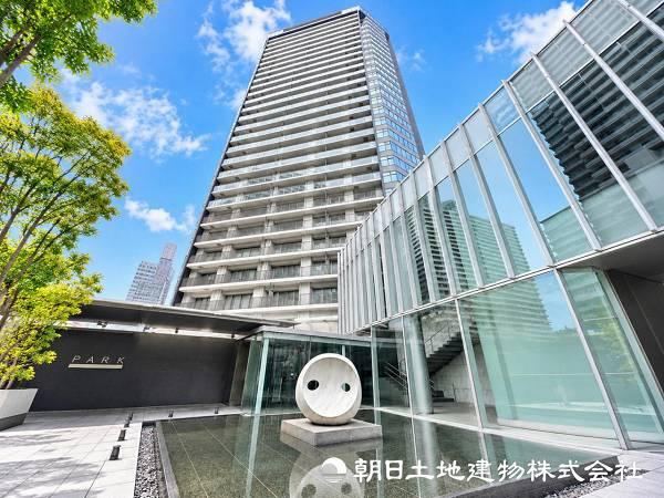 2LDK apartment in Nishi Ward, Yokohama, Kanagawa - Photo 1