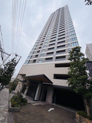 3LDK apartment in Kita Ward, Osaka - Photo 1