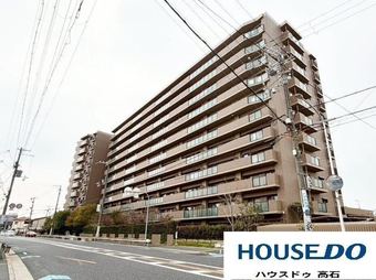 3LDK apartment in Takaishi