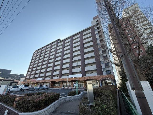 3LDK apartment in Showa Ward, Nagoya, Aichi - Photo 1