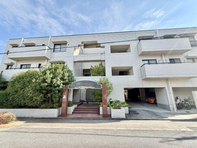 3LDK apartment in Chikusa Ward, Nagoya, Aichi - Photo 1