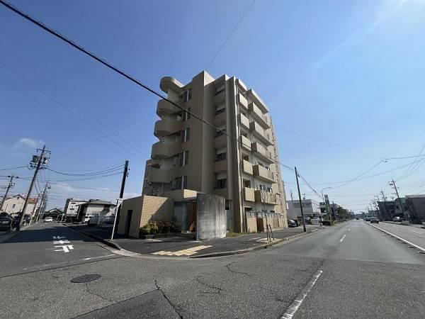 4LDK apartment in Nakagawa Ward, Nagoya, Aichi - Photo 1