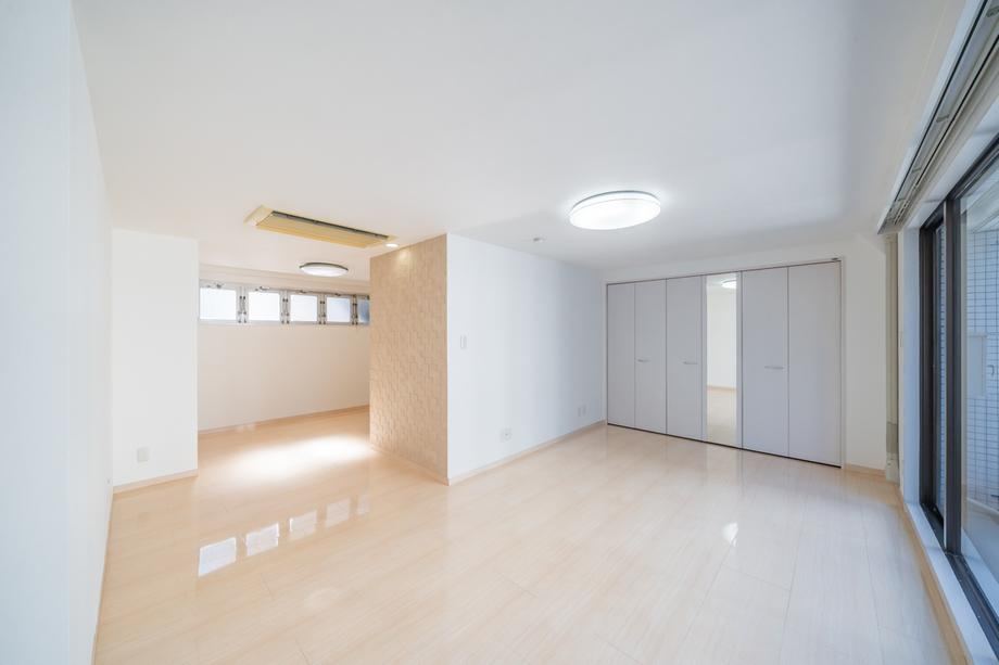 studio apartment in Minato Ward, Tokyo - Photo 1