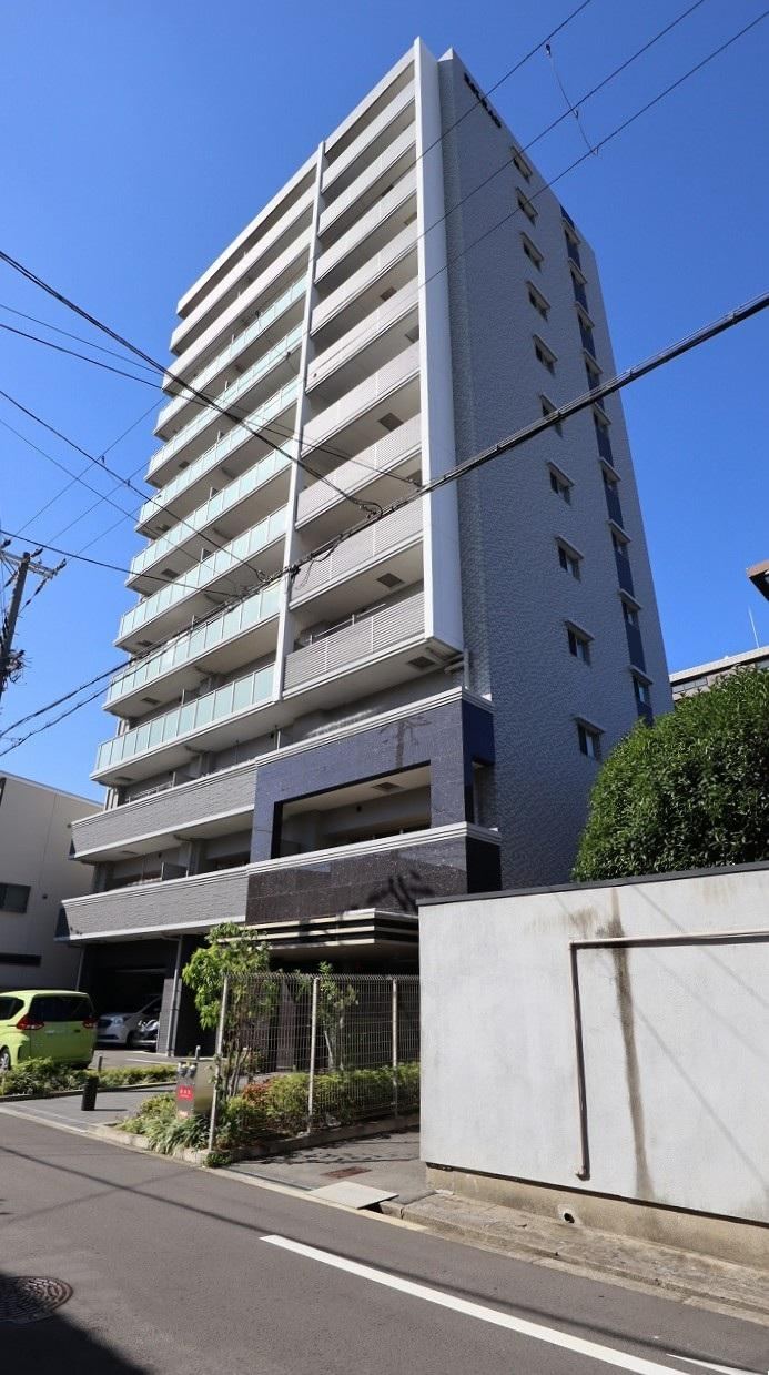 2LDK apartment in Higashisumiyoshi Ward, Osaka - Photo 1