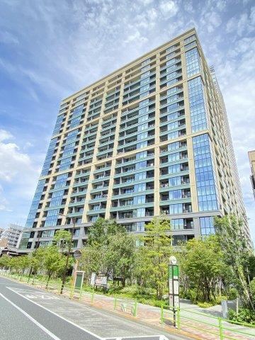 2LDK apartment in Chuo Ward, Tokyo - Photo 1