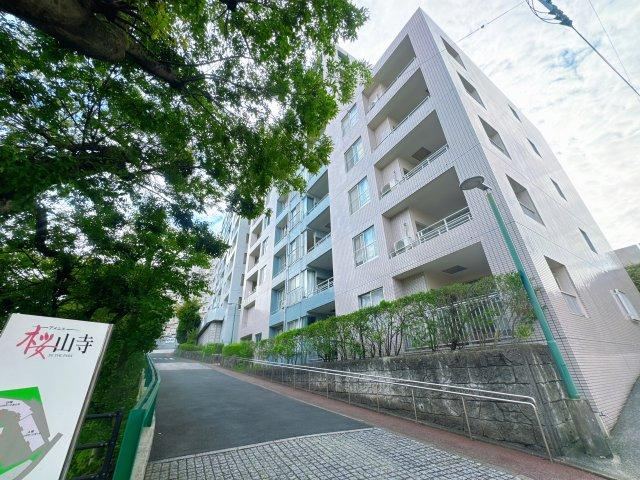3LDK apartment in Yahatanishi Ward, Kitakyushu, Fukuoka - Photo 1