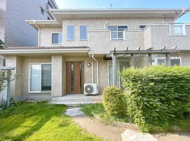 4LDK house in Hitachinaka, Ibaraki - Photo 1