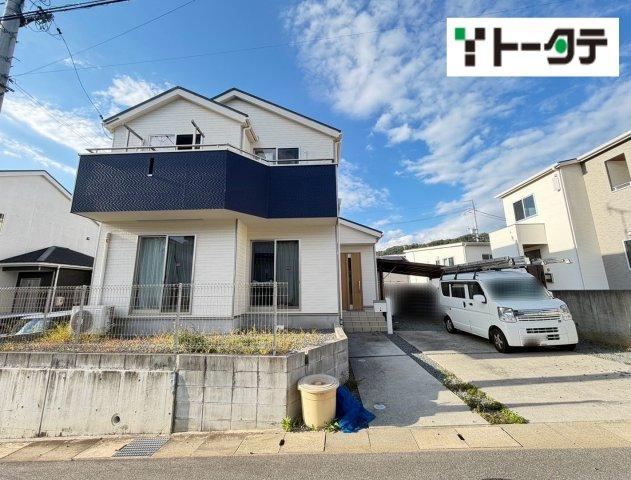 4LDK house in Higashihiroshima, Hiroshima - Photo 1