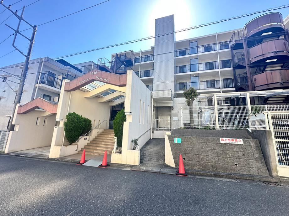 2LDK apartment in Yokosuka, Kanagawa - Photo 1