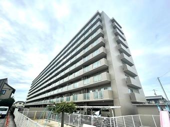 3LDK apartment in Naka Ward