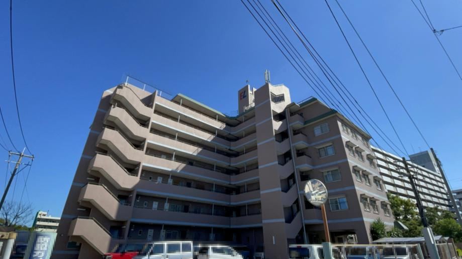 2LDK apartment in Higashi Ward, Fukuoka - Photo 1