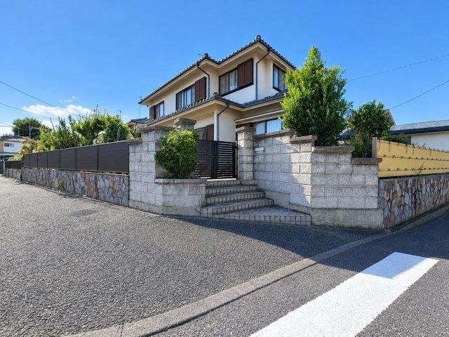 6LDK+S house in Machida, Tokyo - Photo 1