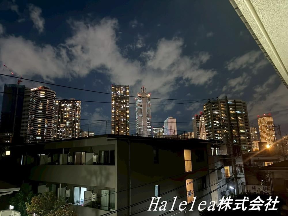 2LDK apartment in Bunkyo Ward, Tokyo - Photo 1