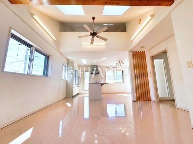 4LDK+S house in Higashikurume, Tokyo - Photo 1